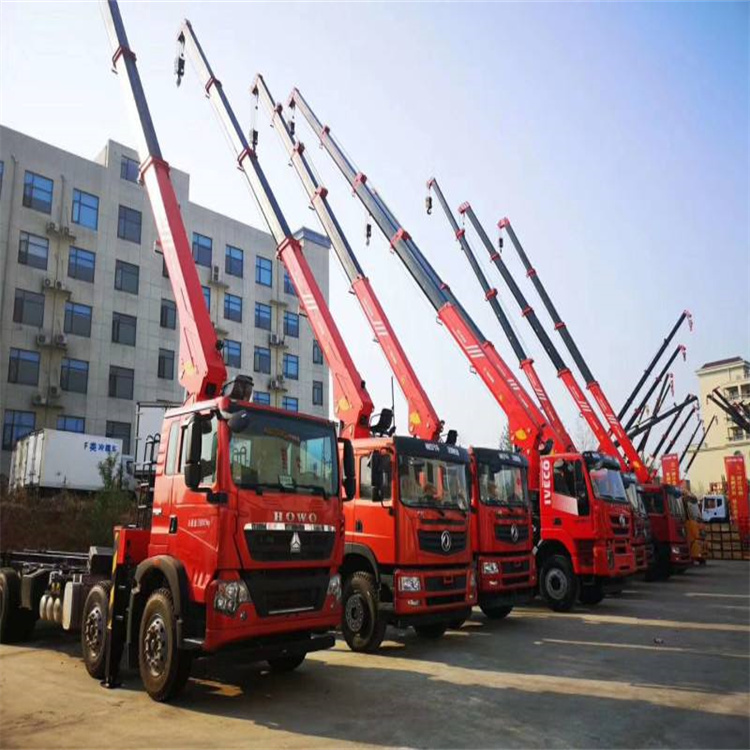 龙口租专业吊车电话