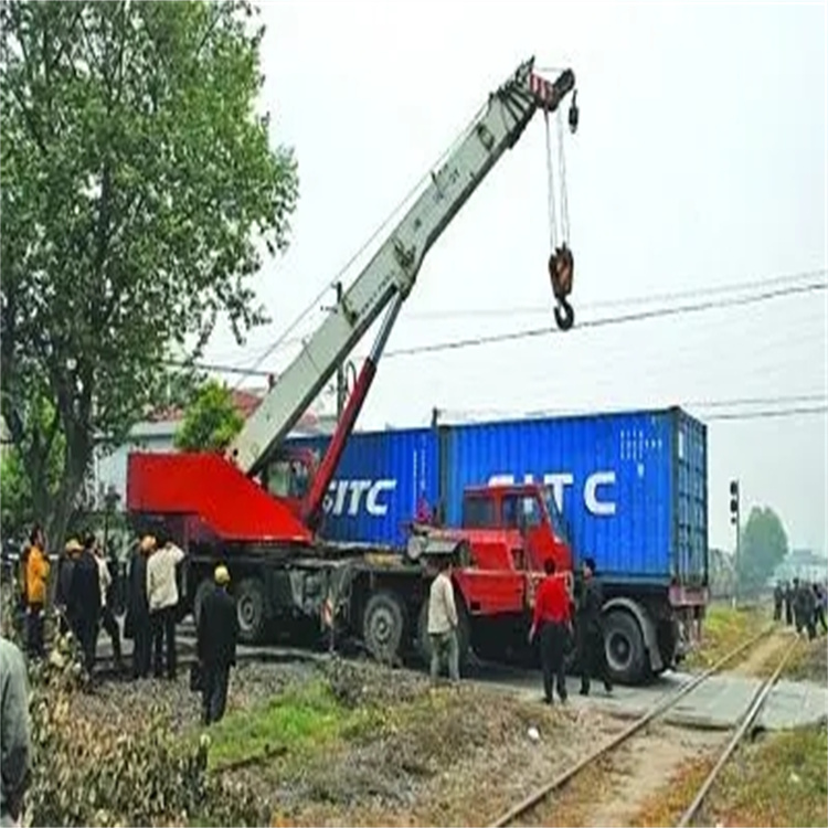 龙口如何快速找到附近的吊车救援公司